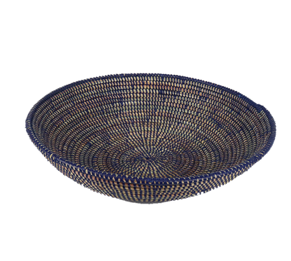 Medium African decor basket in various colors, handcrafted from natural fibers with intricate patterns, 9cm height, 42cm diameter.