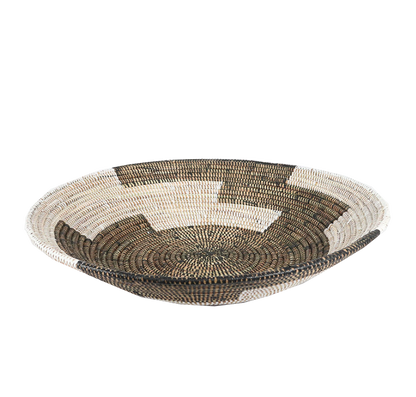 Medium African decor basket in various colors 